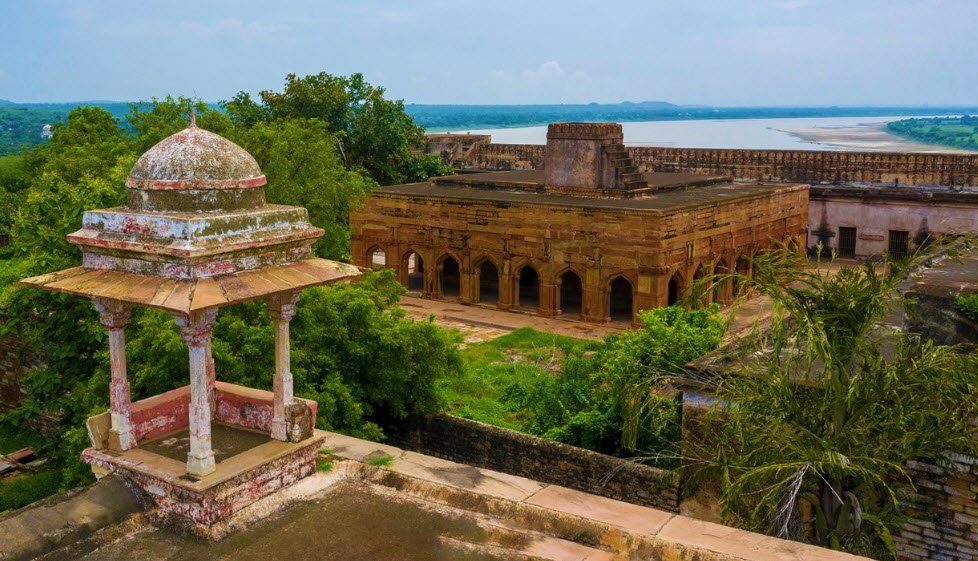 Chunar Fort, Mirzapur, Uttar Pradesh - Vushii.com Chunar Fort, Mirzapur, Uttar Pradesh - Vushii.com